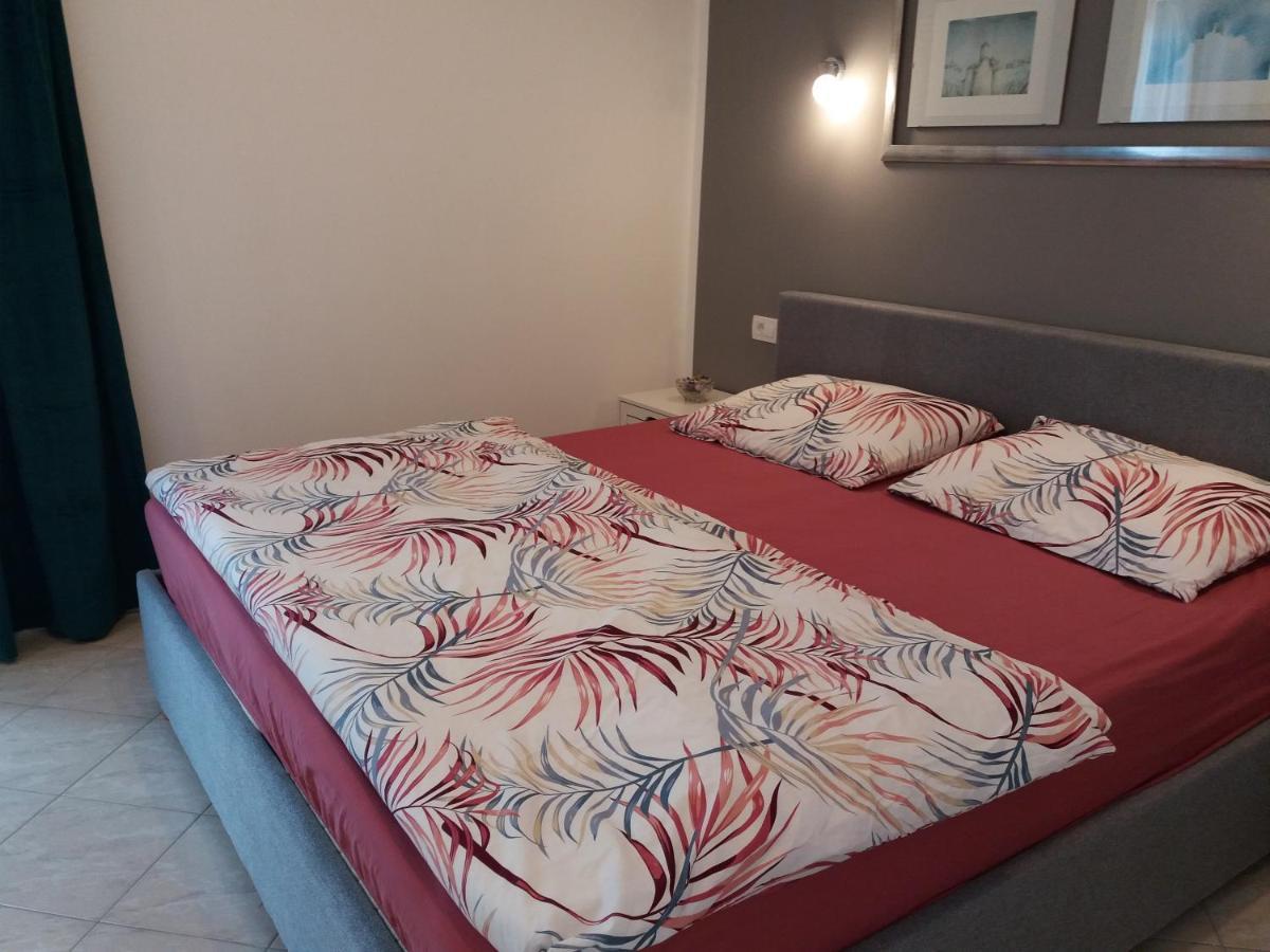 Apartmani Lana Brodarica  Dış mekan fotoğraf