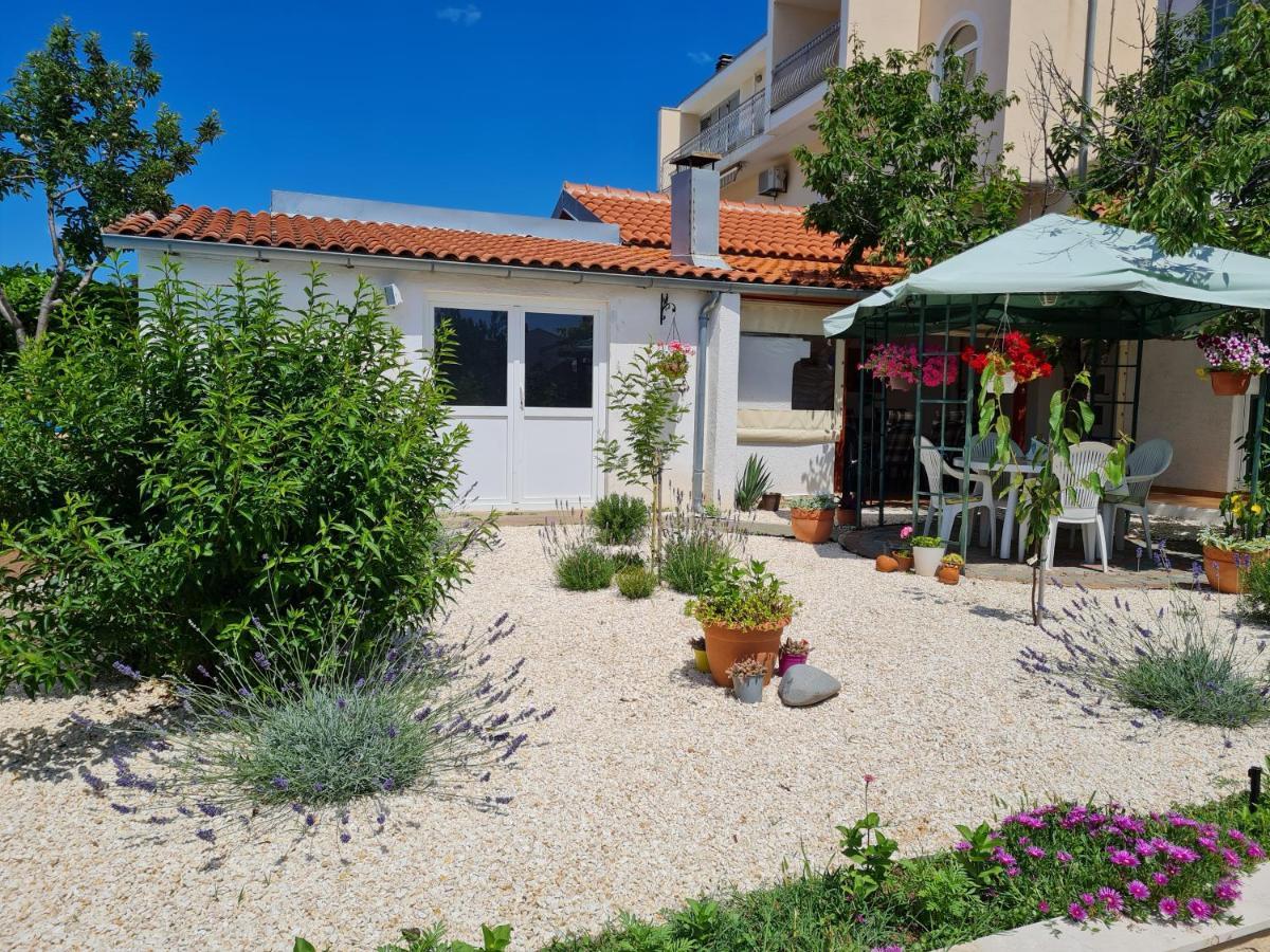 Apartmani Lana Brodarica  Dış mekan fotoğraf